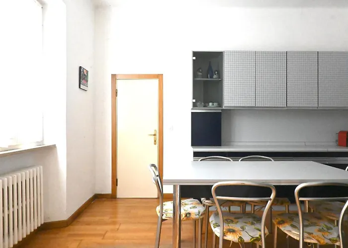 Se224 - Senigallia, Ampio E Luminoso Con Giardino *